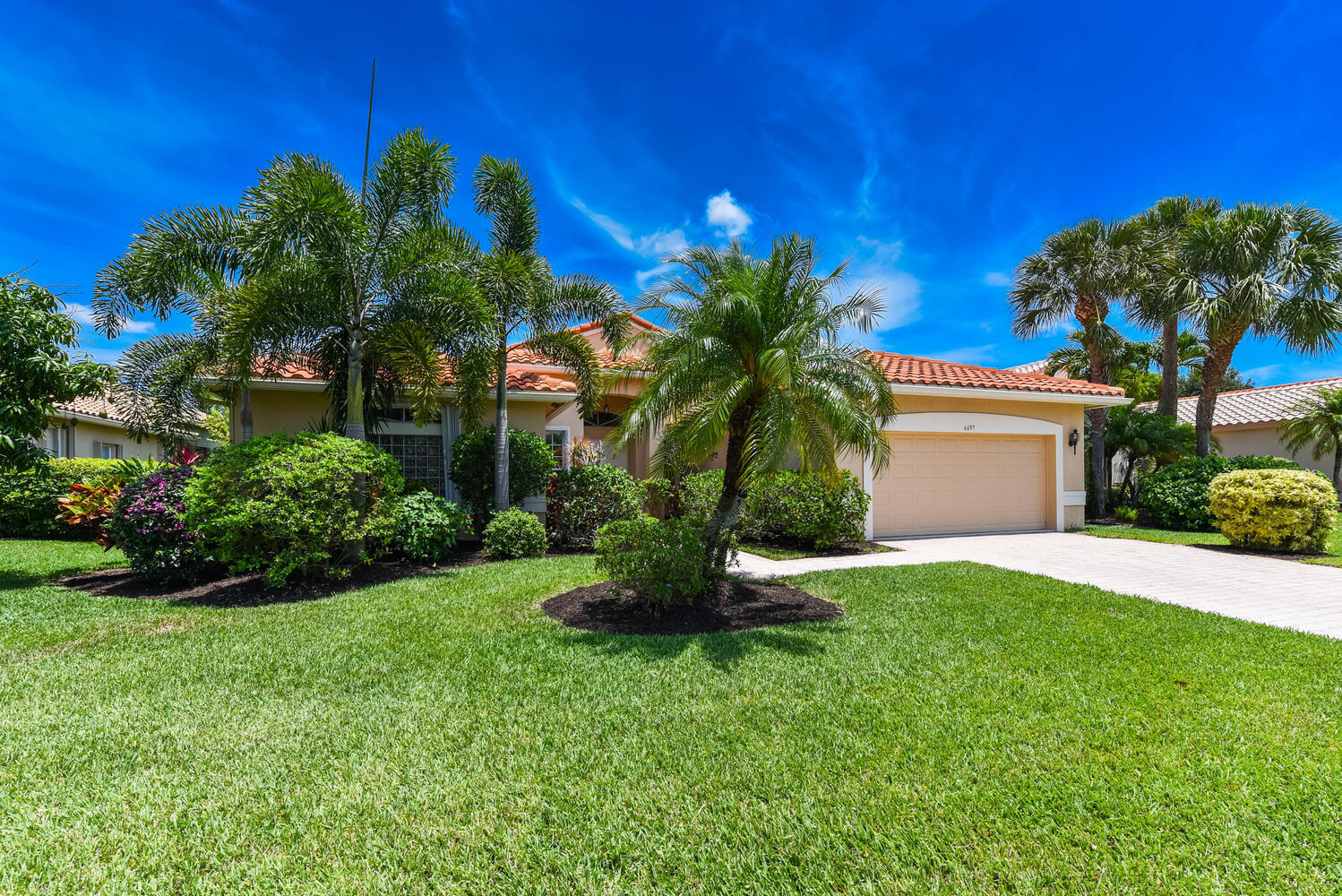Florida's Real Estate Magic Buy and Sell with Ease