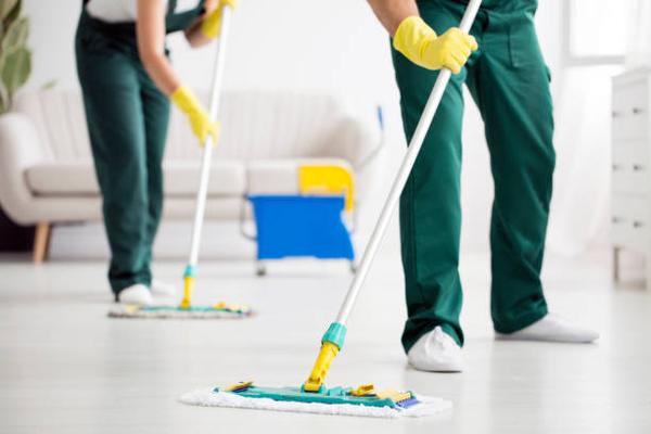 How Professional Cleaning Services Ensure a Healthier Living Environment